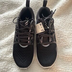 Adidas Edgebounce Running Shoes lightweight trainer